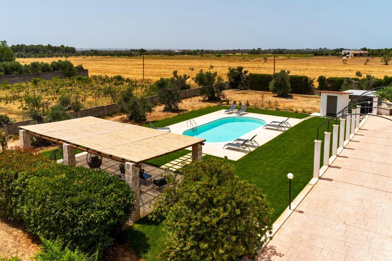 B&B Rosa Dei Venti Parabita Exterior photo